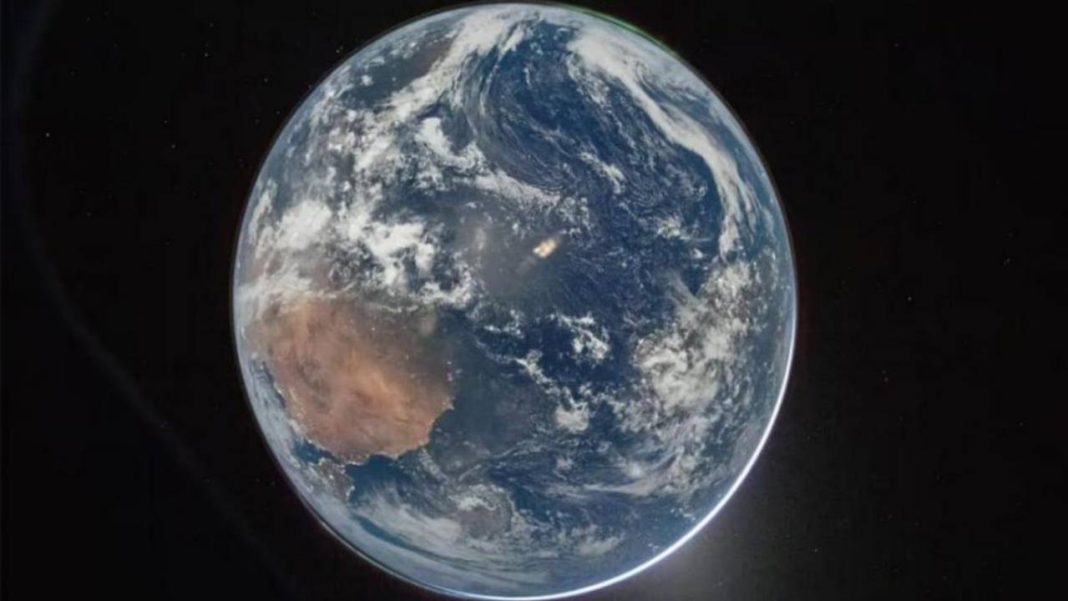 earth single frame