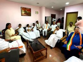 മറ്റാരുണ്ടെന്ന് ജനം പറഞ്ഞു, കോണ്ഗ്രസിനു ആയുധം കൊടുത്തതും പാഠം പഠിച്ചതും സിപിഎം
